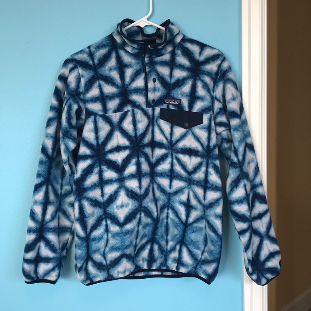 Tie-Dye Patagonia Synchilla Pullover